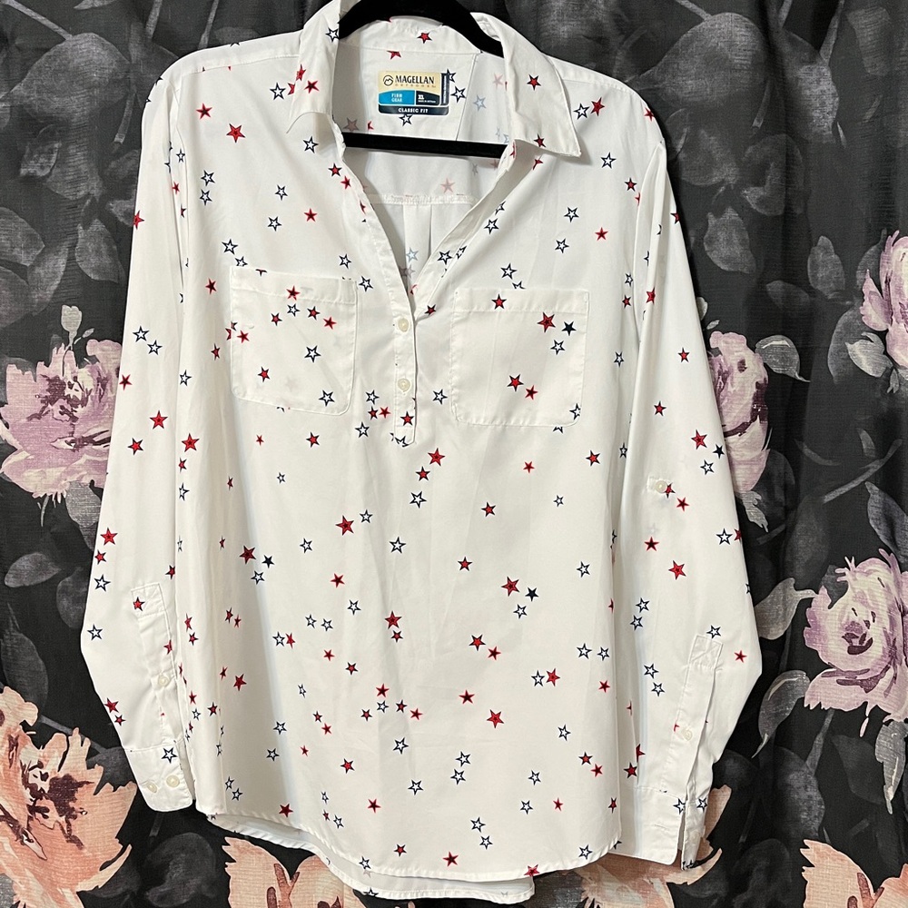 Magellan Outdoors White Shirt with Red and Blue Stars